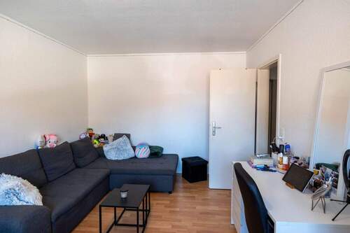 Zimmer 1 - Etagenwohnung mit 98,20 m&sup2; in Delmenhorst zum Kaufen