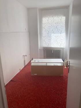 Büroraum - Gewerbeobjekt (Büro, Produktion, Verkauf) in Kassael zum Kaufen