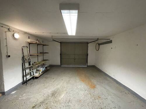 Garage - 