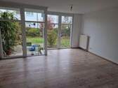Wohnzimmer - Reihenendhaus mit 135,30 m&sup2; in Börnsen zur Miete