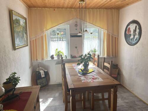 Esszimmer - Mehrfamilienhaus, Wohnhaus mit 70,00 m&sup2; in Oberweißbach/Thüringer Wald zum Kaufen