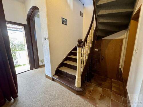 EG: Eingangsbereich/Diele - 4 Zimmer Einfamilienhaus zum Kaufen in Rudolstadt