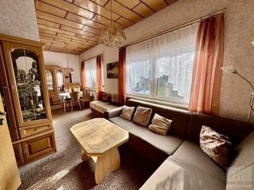 EG: Wohnzimmer - 4 Zimmer Einfamilienhaus in Rudolstadt