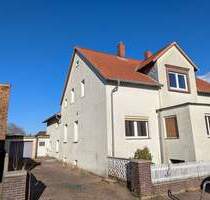 Großzügiges Haus mit Einliegerwohnung - viel Potenzial für Familie, Mehrgenerationen oder MFH - Ilsede Ölsburg