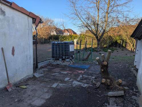 Weg zum Garten - Einfamilienhaus mit 280,00 m&sup2; in Ilsede zum Kaufen