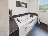 Badewanne - 3 Zimmer Etagenwohnung in Altensteig