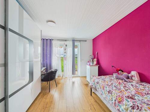 Zimmer 1 - 