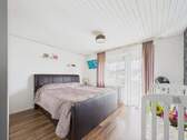 Zimmer 2 - 