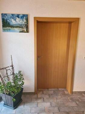 Eingang Wohnung.jpg - Etagenwohnung in Grasellenbach