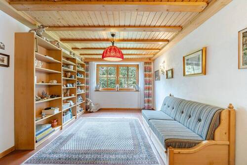 Schlaf-/Gäste-/Arbeitszimmer (Zimmer EG) - 