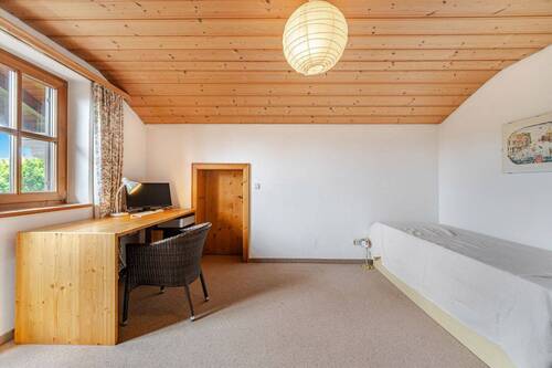 Kinder-/Arbeitszimmer (Zimmer 3 - OG) - 