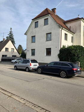 Bild 2 - 4 Zimmer Etagenwohnung zum Kaufen in Landshut