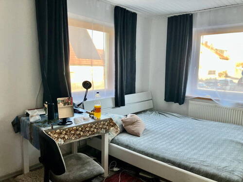 Schlafzimmer 2 - 