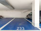 Tiefgaragenstellplatz - 
