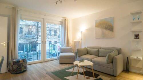 Wohnbereich (4).jpg - Möbliertes Studio-Apartment in Moabit - Optional mit Garage