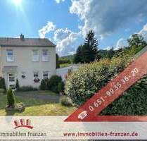 Sehr gepflegtes Reihenendhaus - einzugsbereit mit Garage und Traumgarten! - Trier / Quint