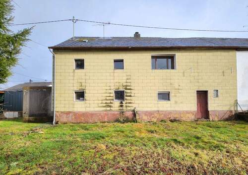 Rückansicht mit Garten - 1 Zimmer Einfamilienhaus zum Kaufen in Damflos
