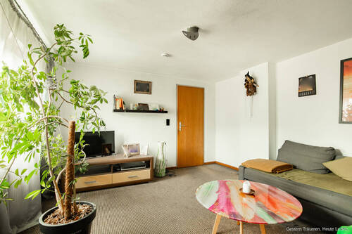 UG-Wohnzimmer - 3 Zimmer Etagenwohnung in Titisee-Neustadt