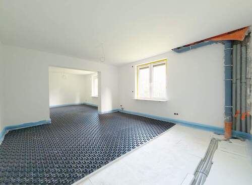 Wohn- und Esszimmer - Mehrfamilienhaus, Wohnhaus mit 170,80 m² in Bremen zum Kaufen