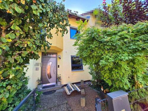 Ansicht - 6 Zimmer Mehrfamilienhaus, Wohnhaus zum Kaufen in Nürnberg