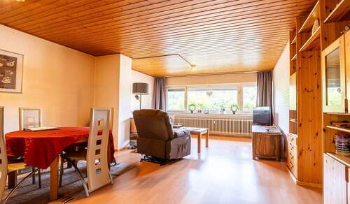 18340 Wohn-/Esszimmer - 3 Zimmer Etagenwohnung in Hohenfels-Essingen