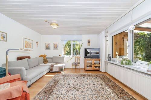Wohnzimmer EG - Mehrfamilienhaus, Wohnhaus mit 168,00 m² in Anzing zum Kaufen