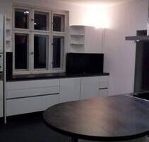 Viel Raum und Platz: Vielseitiges renovierungsbedürftiges Einfamilienhaus, zum kurzfristigen Bezug, - Schulzendorf