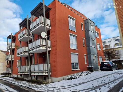 Hausansicht - 4 Zimmer Einfamilienhaus zum Kaufen in Frankfurt am Main