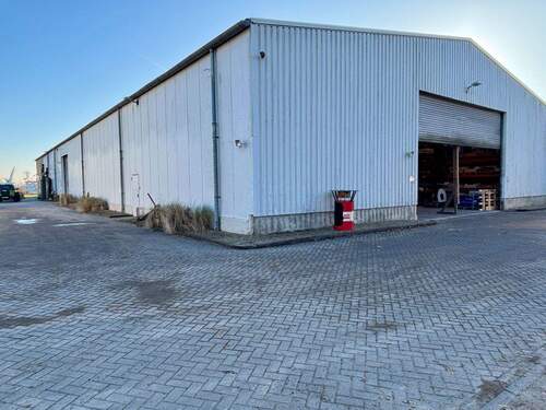 IMG_1374 - Halle in Neustadt in Holstein