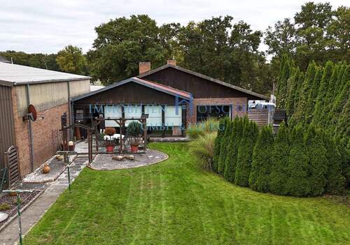 Ansicht - K 537 - Platz für eine große Familie oder zwei separate Wohneinheiten...? Großzügiger Bungalow mit Halbkeller in zentraler Lage von Bawinkel!