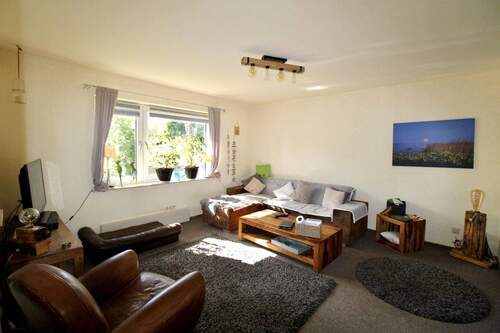 Wohn- und Esszimmer - 