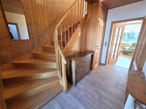 Flur EG - Reihenendhaus mit 124,00 m&sup2; in Karben-Petterweil zum Kaufen