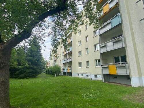 Hausansicht - 3 Zimmer Etagenwohnung zur Miete in Dresden