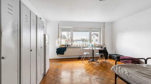 1. OG Wohnzimmer 1 - 