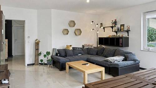 Wohnzimmer - 3 Zimmer Etagenwohnung zum Kaufen in Georgsmarienhütte