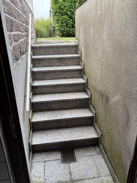 Kellerausgang - Einfamilienhaus mit 138,10 m² in Bad Oeynhausen zum Kaufen