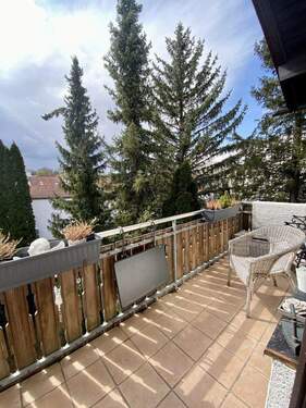 Südbalkon - Etagenwohnung mit 55,00 m&sup2; in München zur Miete