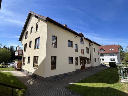 Vorderansicht - Etagenwohnung mit 74,10 m&sup2; in Unterwellenborn zum Kaufen
