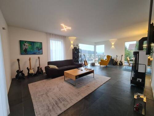 20250312_165525.jpg - Mehrfamilienhaus, Wohnhaus mit 174,00 m² in Ingelfingen zum Kaufen