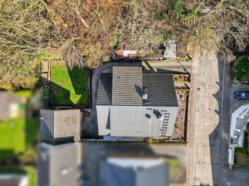 Vogelperspektive - 9 Zimmer Mehrfamilienhaus, Wohnhaus zum Kaufen in Malsch