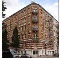Im Herzen von St. Pauli - 98 m² große 4 12-Zi.-Altbau-Wohnung mit Südwestbalkon - Hamburg