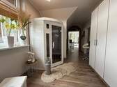 Flur mit Sauna - 