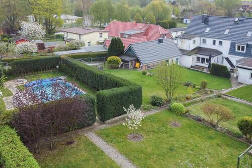 Nicht einsehbarer Pool - 