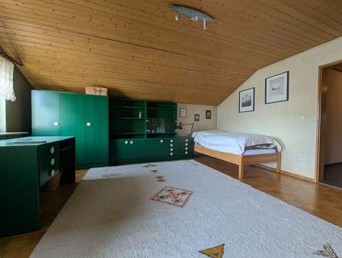 Zimmer mit Balkon im DG - 