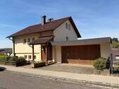 Ansicht - Einfamilienhaus mit Garage in Aglasterhausen