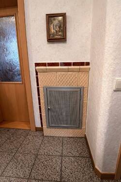 Ofen im Erdgeschoss - 