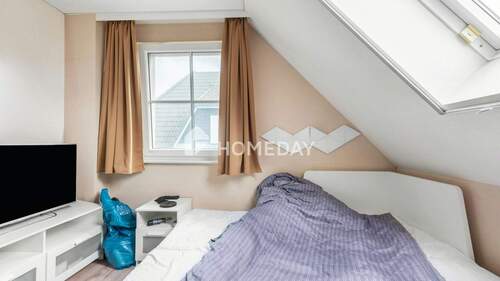 1. OG Schlafzimmer 2 1 - 