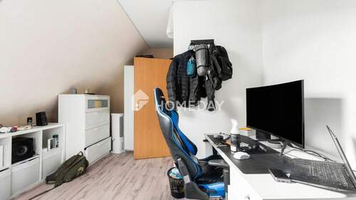 1. OG Schlafzimmer 2 2 - 