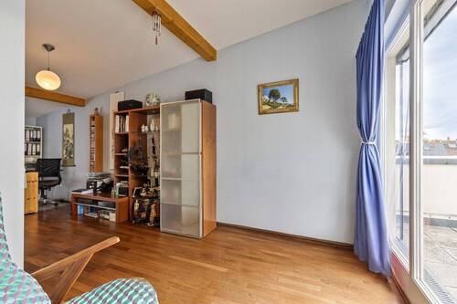 Studio mit Zugang zur Dachterrasse - 