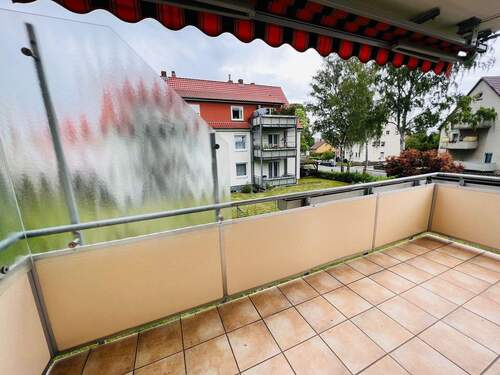 Geräumiger Balkon in Westausrichtung - 4 Zimmer Etagenwohnung in Northeim
